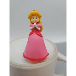Nintendo Mario Princess Peach Figure 2" Toy Pink Dress cake topper Loose